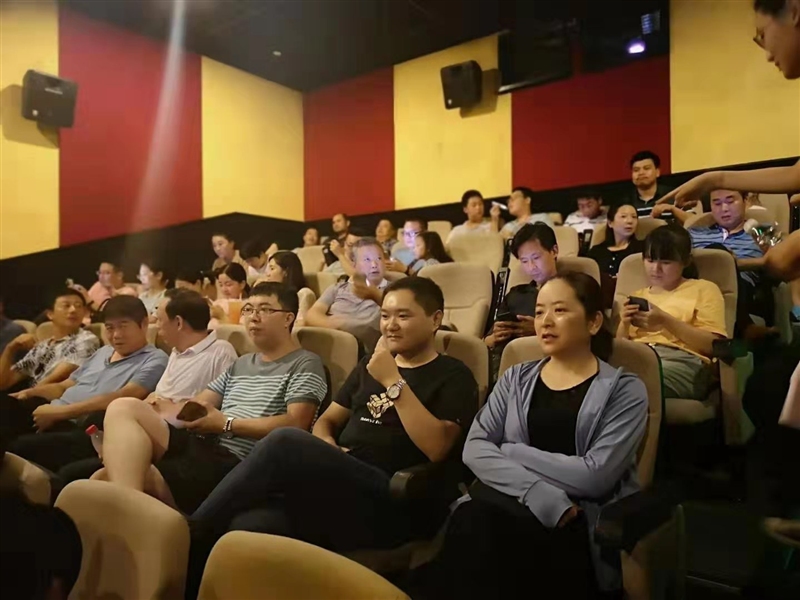 ���F��˾�M���_չ��������� �^Ӱ�ߡ�������������ӛʹ���� ���}�������(�D2)